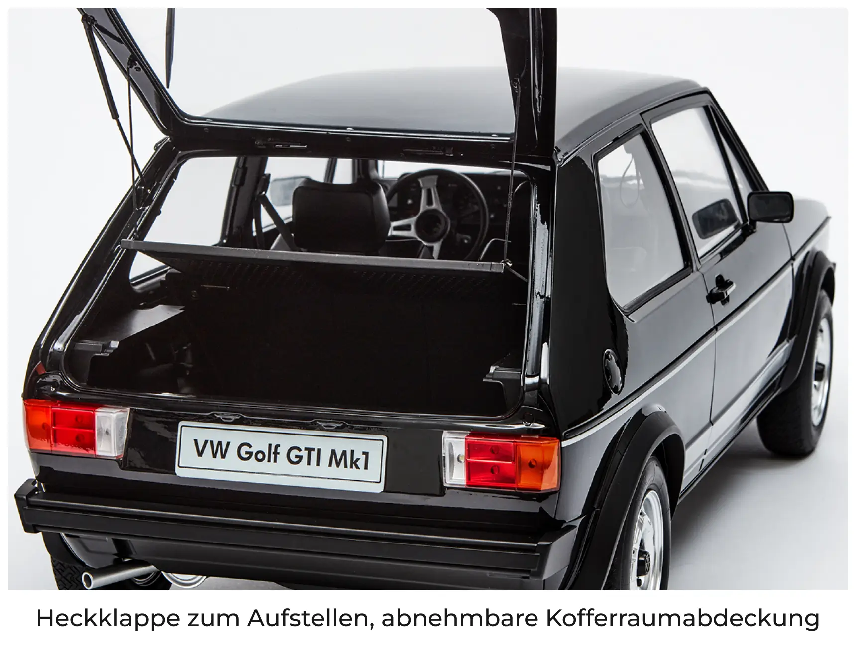 MOTORHAUBE zum Öffnen, ausgestalteter Motorraum